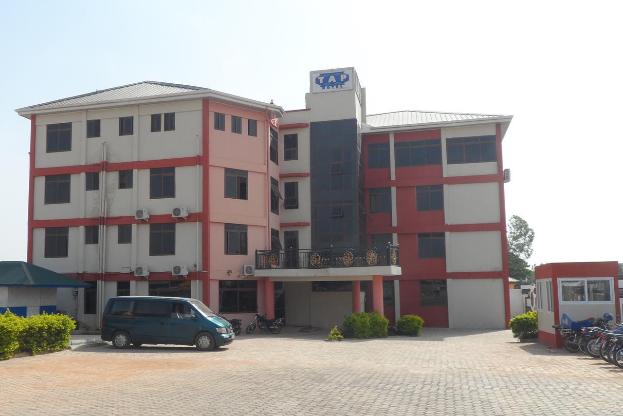 Tap Hotel Bolgatanga Екстериор снимка